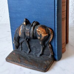 Antique Cast Iron Grazing Horse Bookends Bronzed Copper Finish Western Saddle